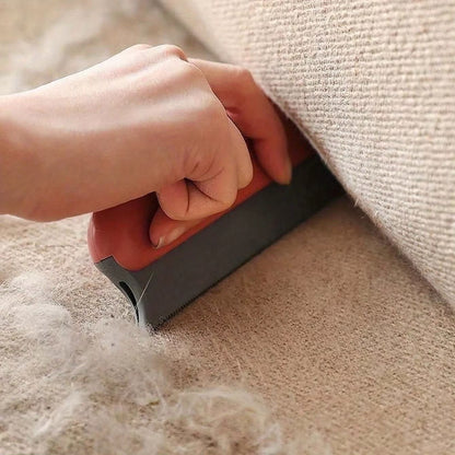 Professional Pet Hair Removal Brush for Cats and Dogs - Gentle Wool Shaving and Fur Cleaning for a Pristine Home